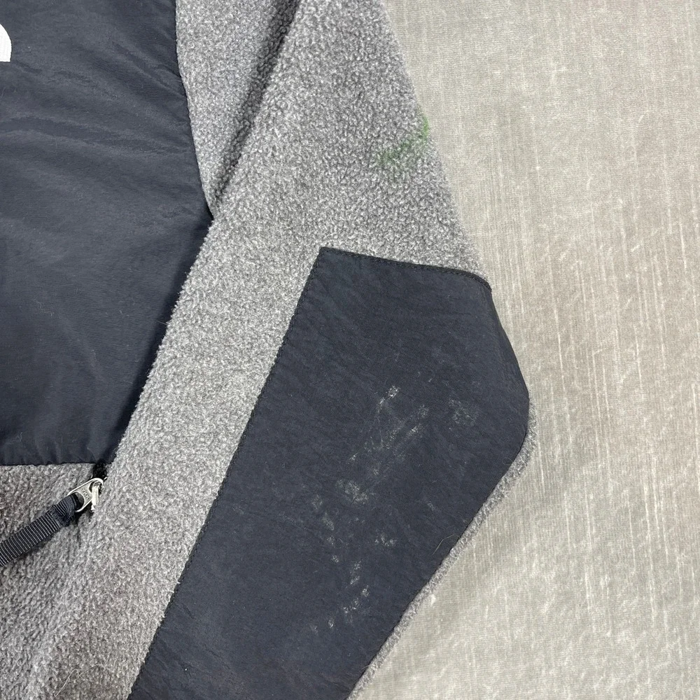 The North Face Denali Boys Large Gray Black Full Zip Fleece‎ Jacket